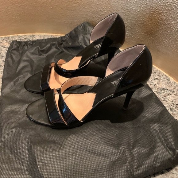 Michael Kors Black Patent Leather Heels - Picture 4 of 7